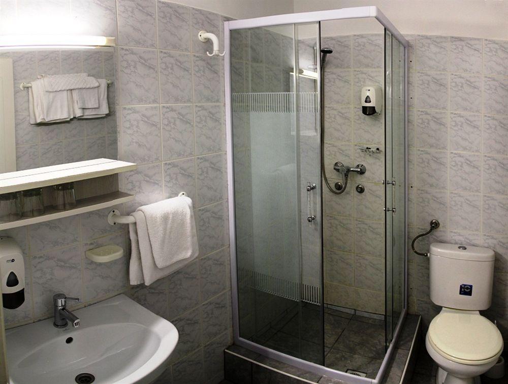 Villa Hotel Kristal Budapest Luaran gambar
